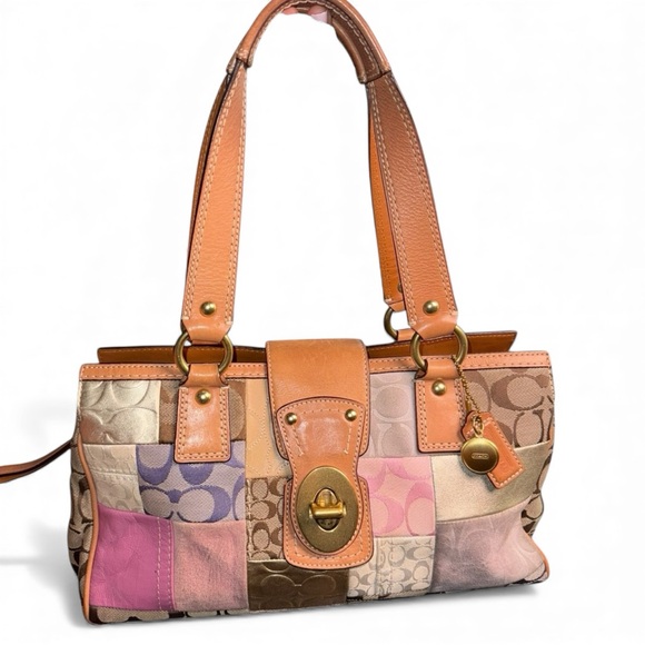 Y2K ▶️ Coach ◀️ Signature Patchwork Shoulder Bag Turn Lock F13335 2008 - Picture 1 of 16